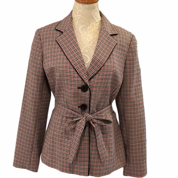Evan Picone Jackets & Blazers - Evan Picone Belted Houndstooth Blazer